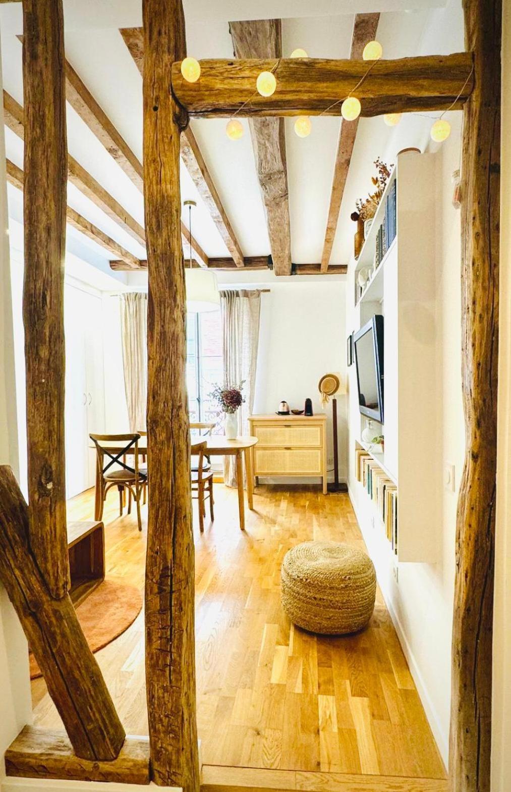Charmant Appartement Au Coeur De Montmartre! Paris Exteriör bild